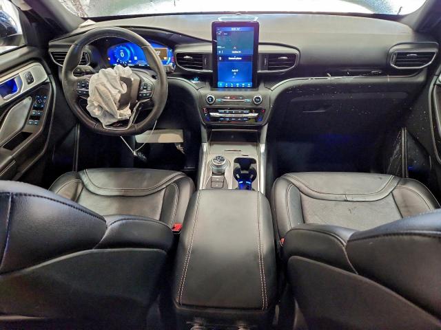 Ford Explorer St Image 8