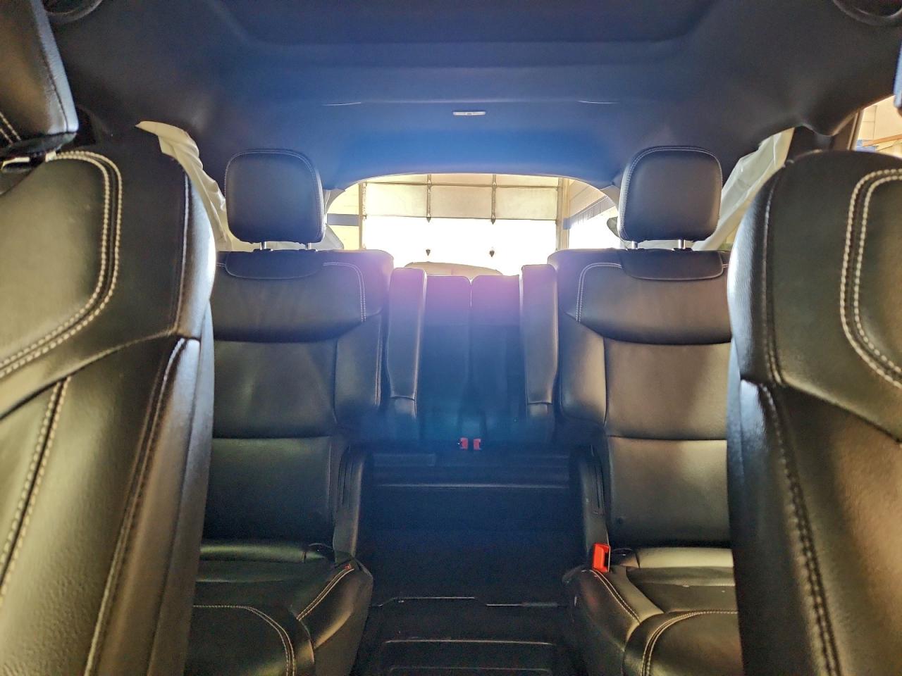 Ford Explorer St Image 14