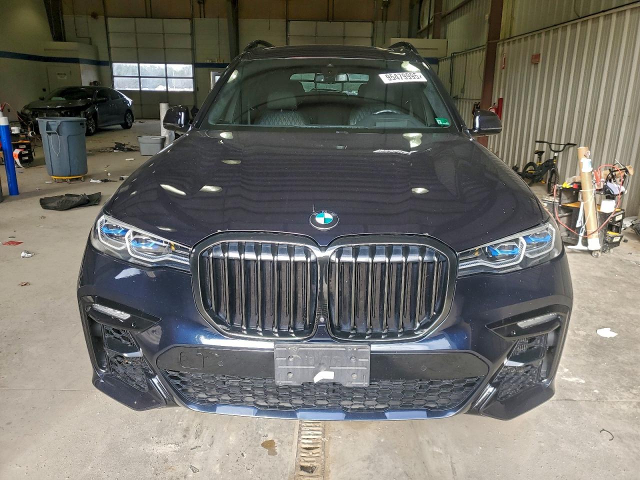 BMW X Series M50i Image 6