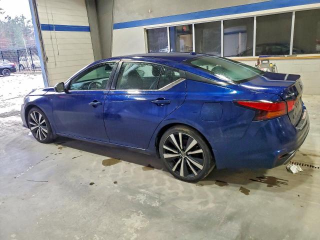 Nissan Altima Sr Image 4