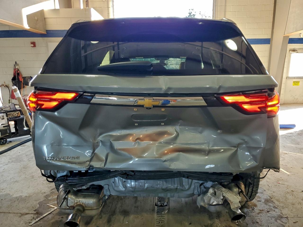 Chevrolet Traverse Ls Image 10