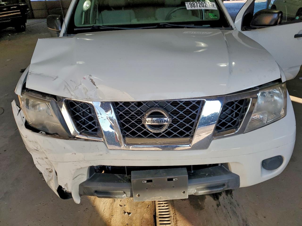 Nissan Frontier S Image 11