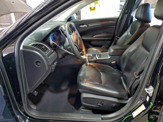 Chrysler 300 Touring L Image 5