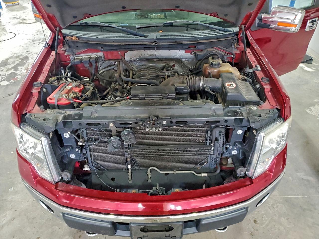 Ford F-150 Super Cab Image 12