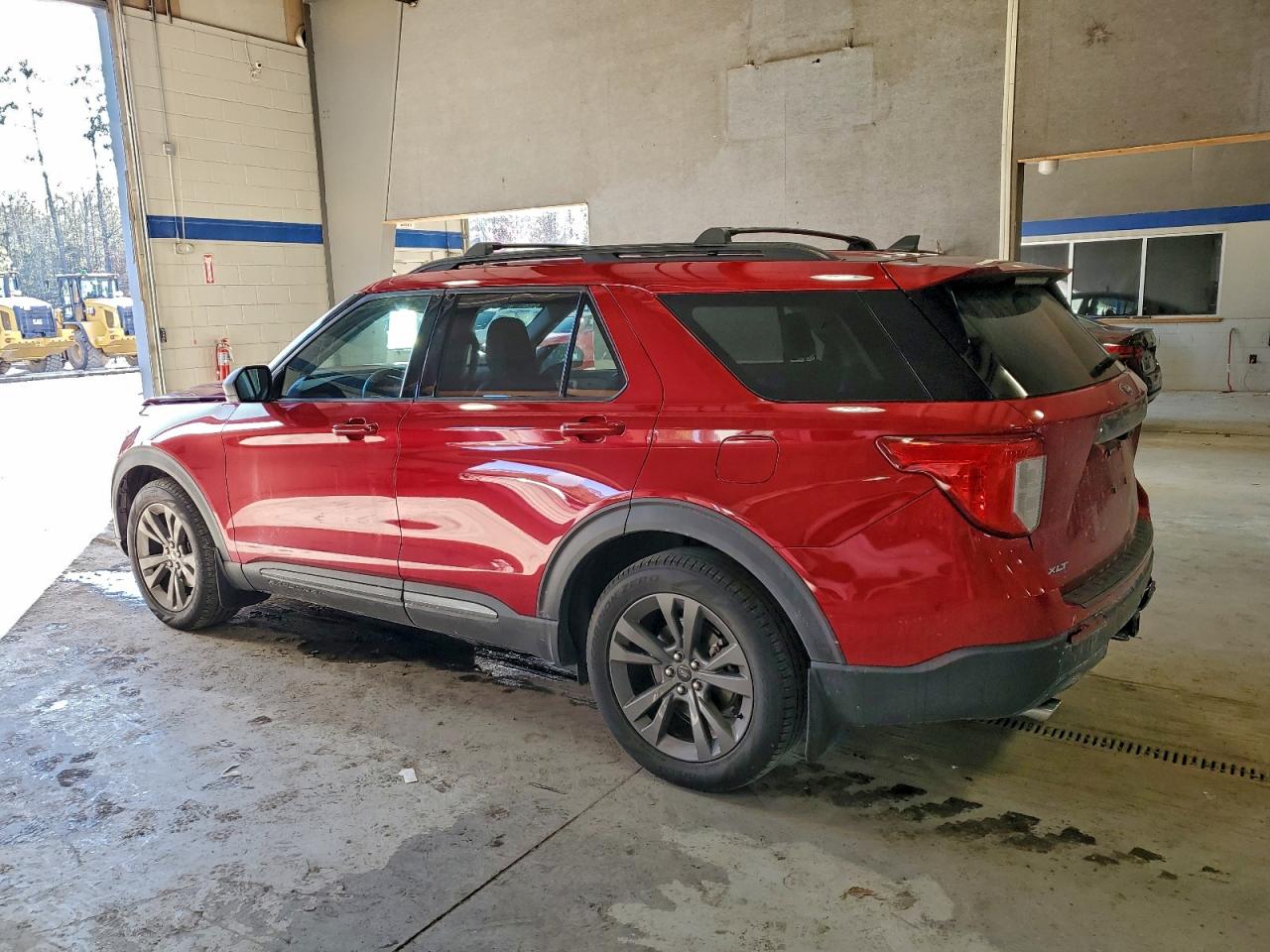 Ford Explorer Xlt Image 13