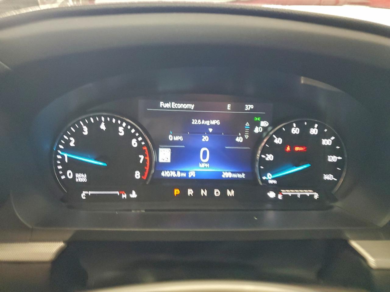 Ford Explorer Xlt Image 4