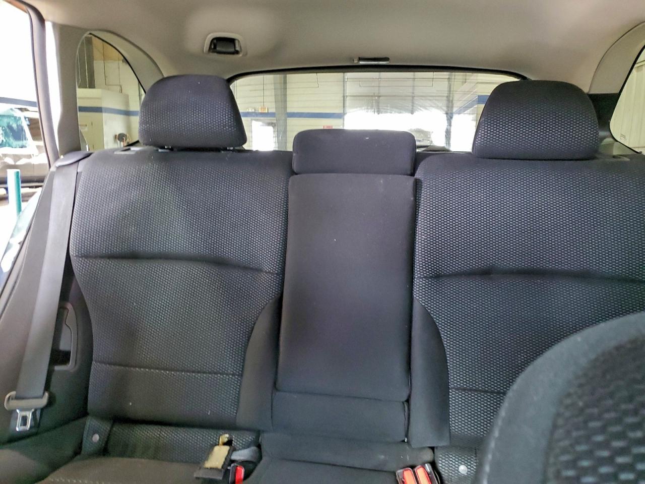 Subaru Outback 2.5i Premium Image 7