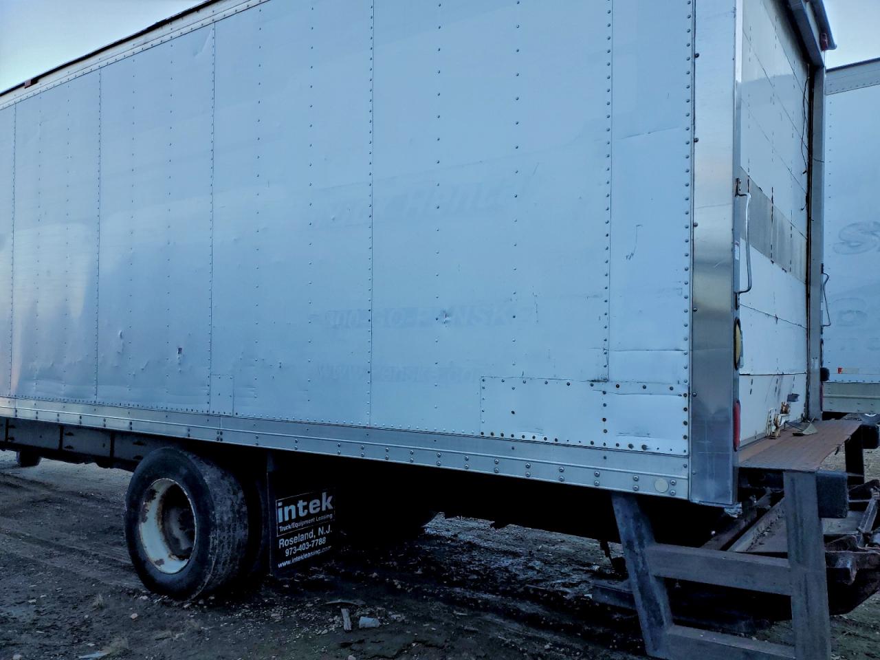 Ford F-650 Super Duty Image 6