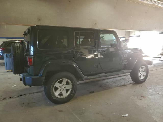 Jeep Wrangler Sahara Image 2