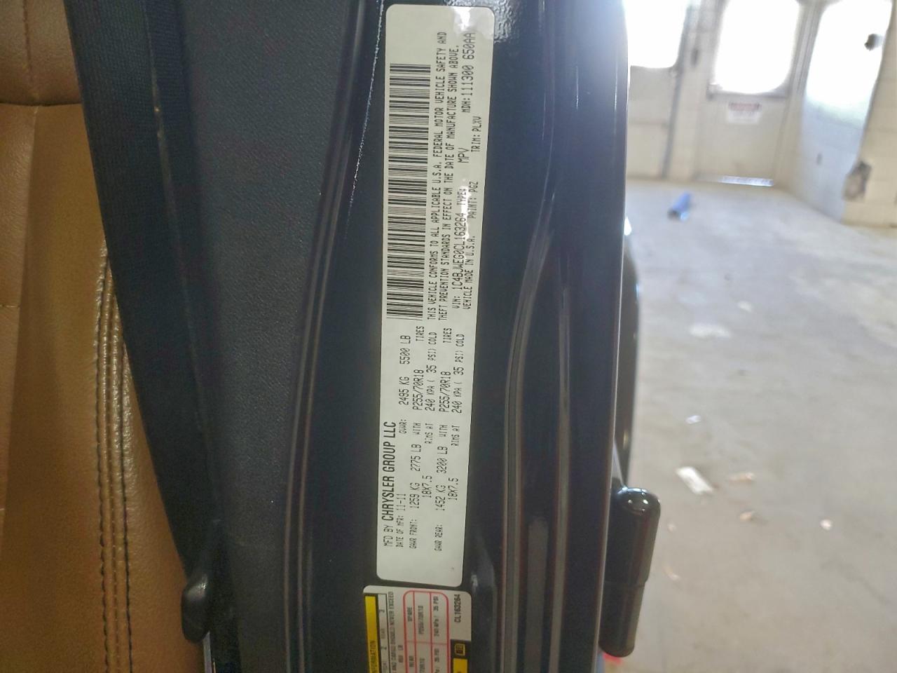 Jeep Wrangler Sahara Image 7