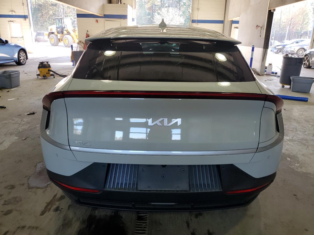 Kia EV6 Light Image 2