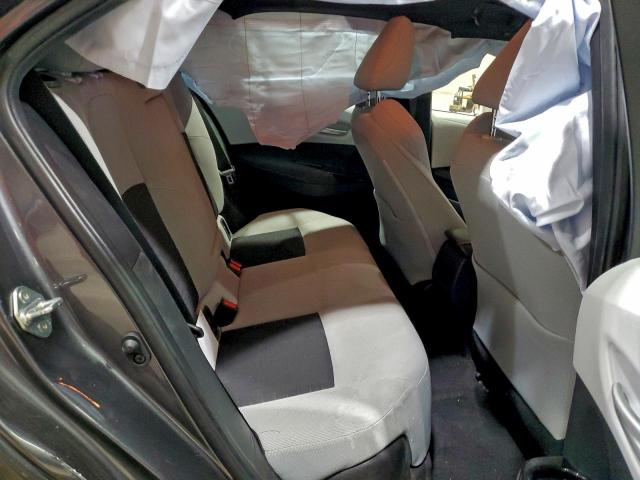 Toyota Corolla Se Image 8