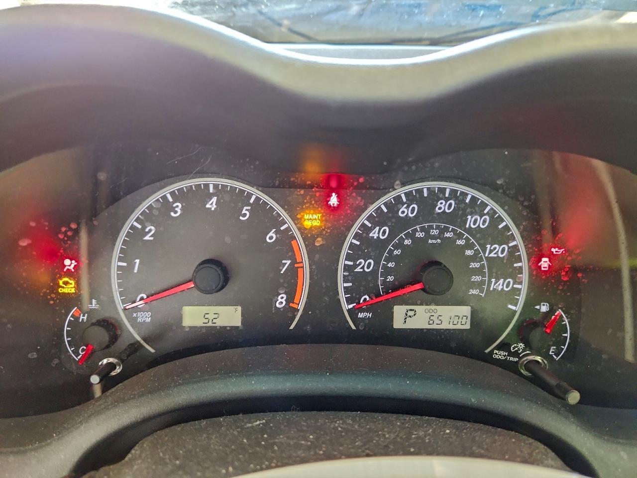 Toyota Corolla Base Image 6