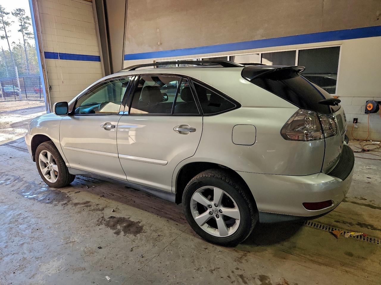 Lexus RX 350 Image 13
