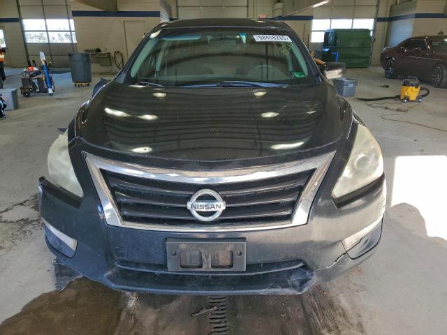 Nissan Altima 2.5 Image 12
