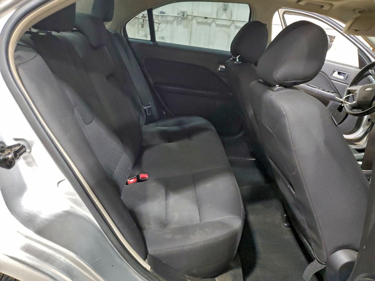 Ford Fusion Se Image 5