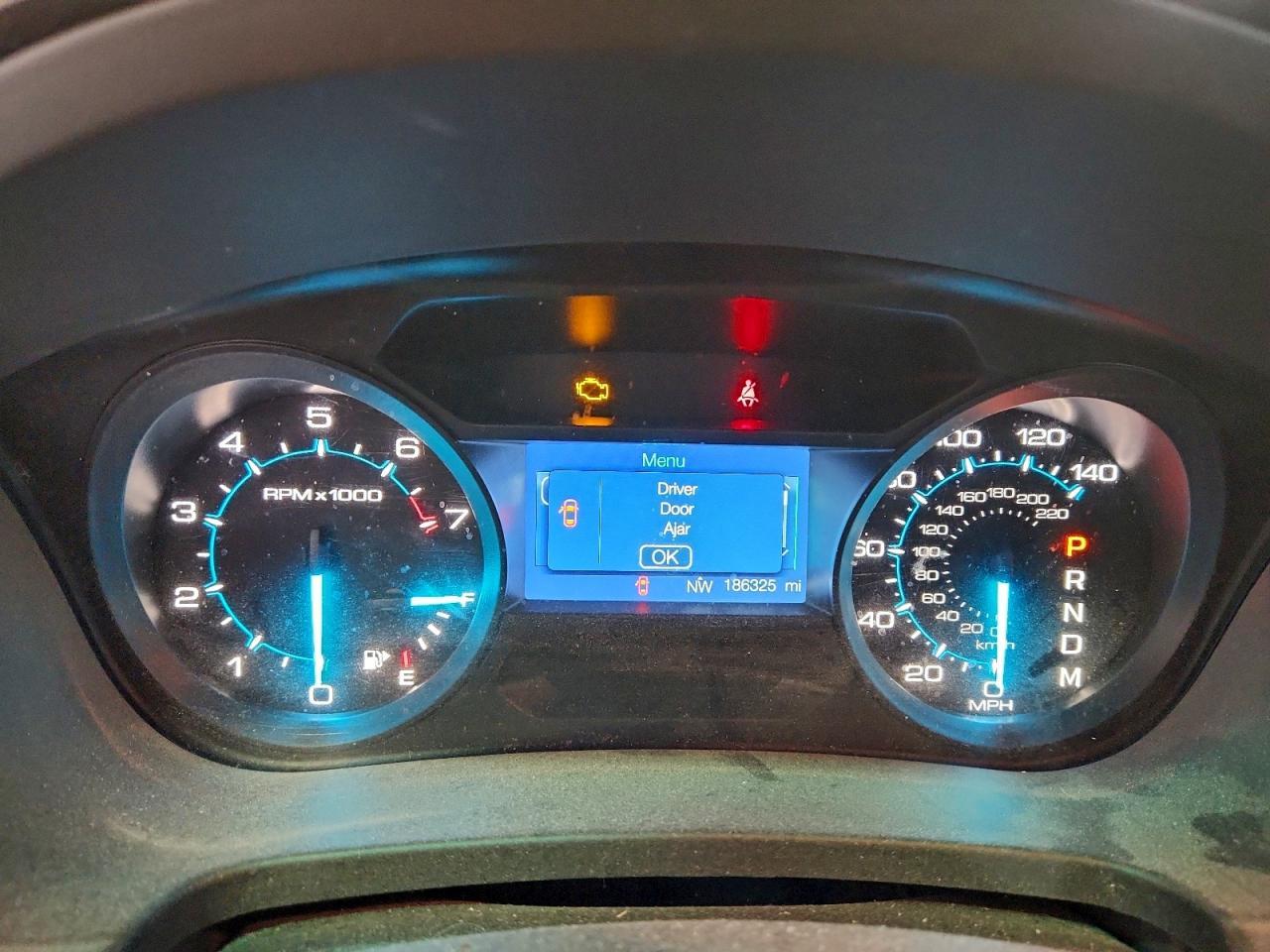 Ford Explorer Image 10