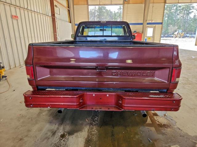 Chevrolet Silverado Image 8