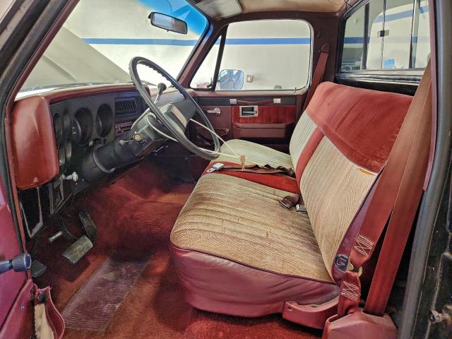 Chevrolet Silverado Image 3