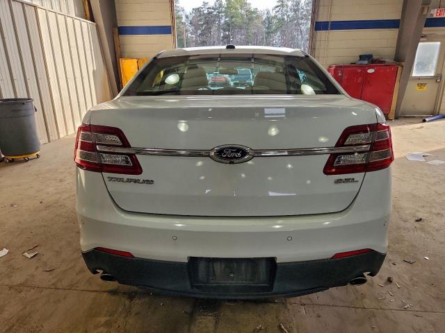 Ford Taurus Sel Image 6