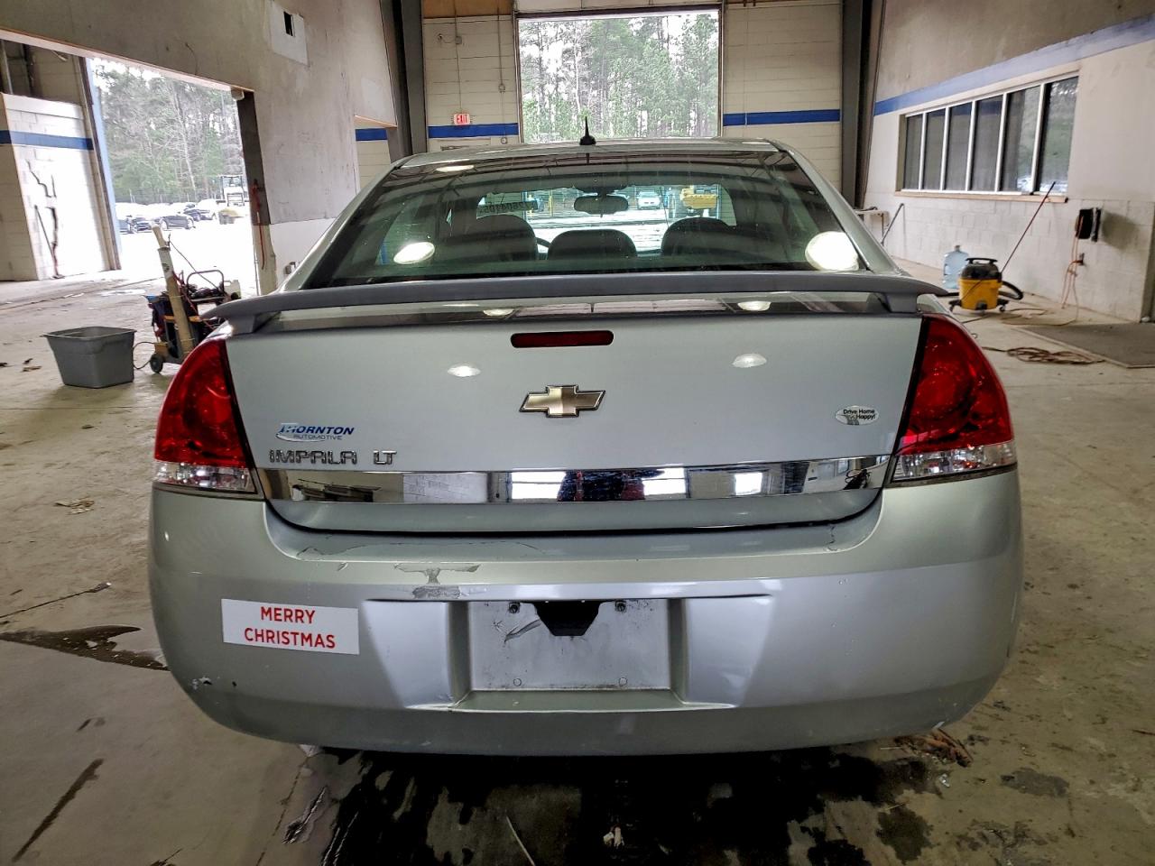 Chevrolet Impala Lt Image 12