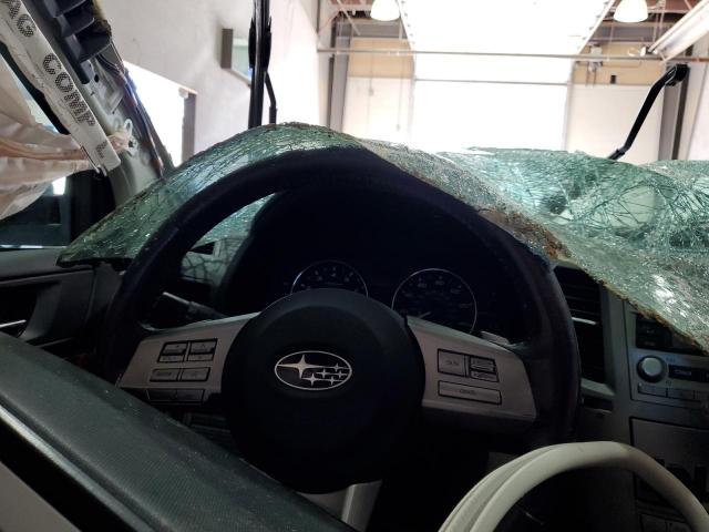 Subaru Outback 2.5i Limited Image 11