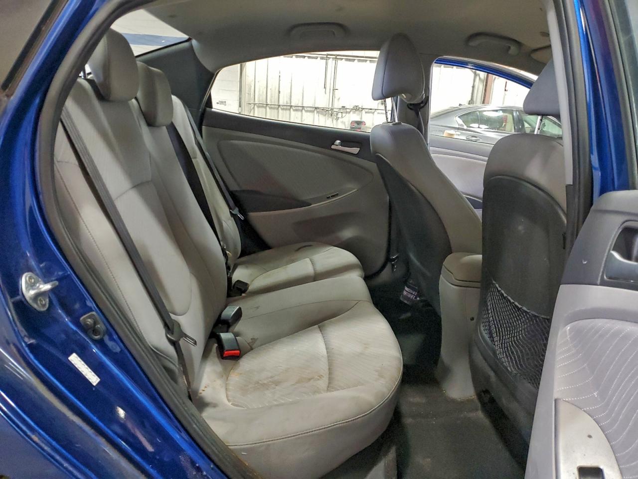 Hyundai ACCENT Se Image 4