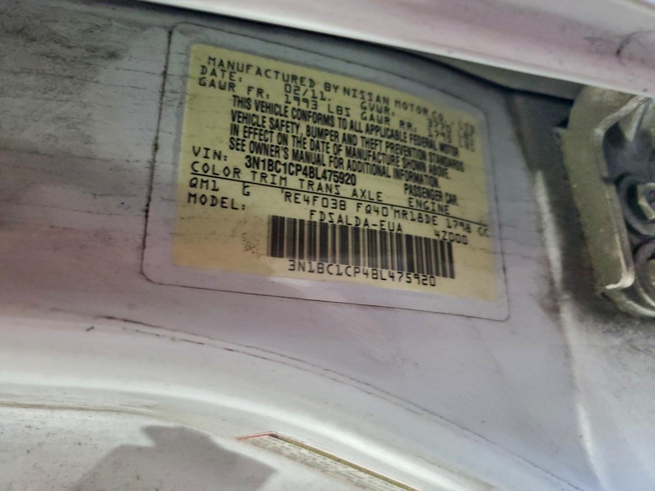 Nissan Versa S Image 11