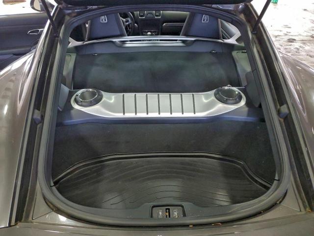 Porsche Cayman Image 12