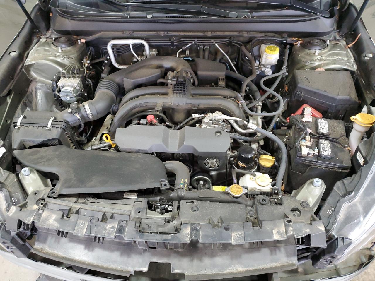 Subaru Outback 2.5i Image 8