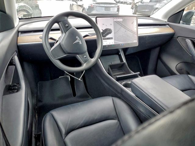 Tesla Model Y Image 7