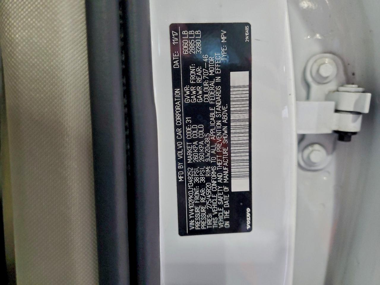 Volvo XC90 T5 Image 13