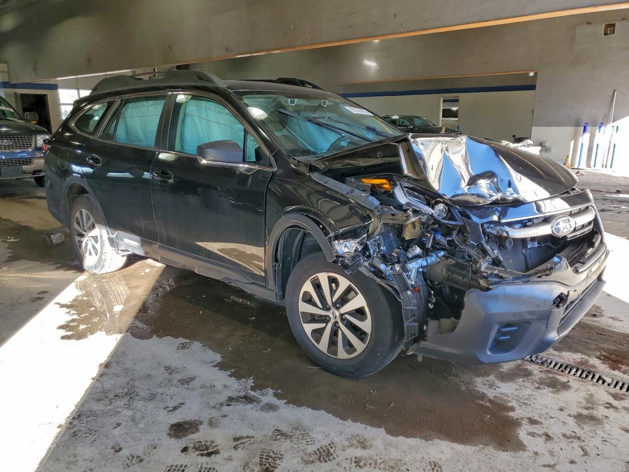 Subaru Legacy Image 12