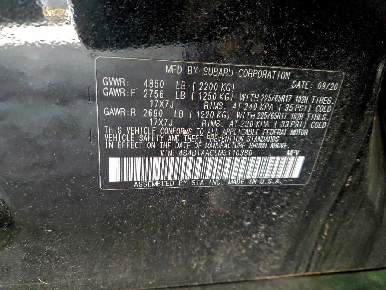 Subaru Legacy Image 11