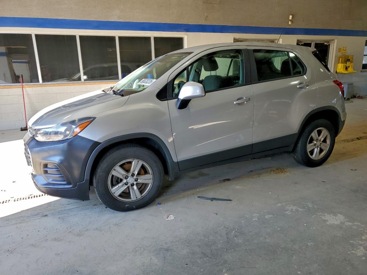 Chevrolet Trax Ls Image 1
