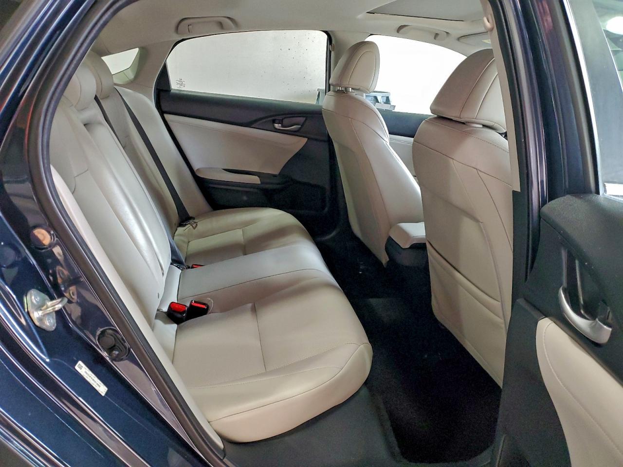 Honda Insight Touring Image 7