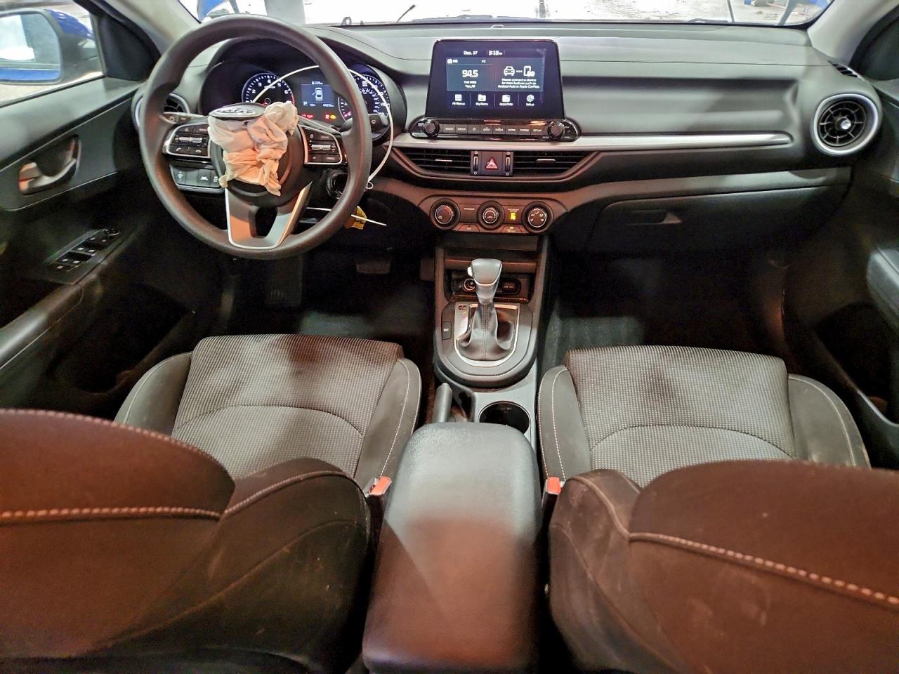 Kia Forte Fe Image 2