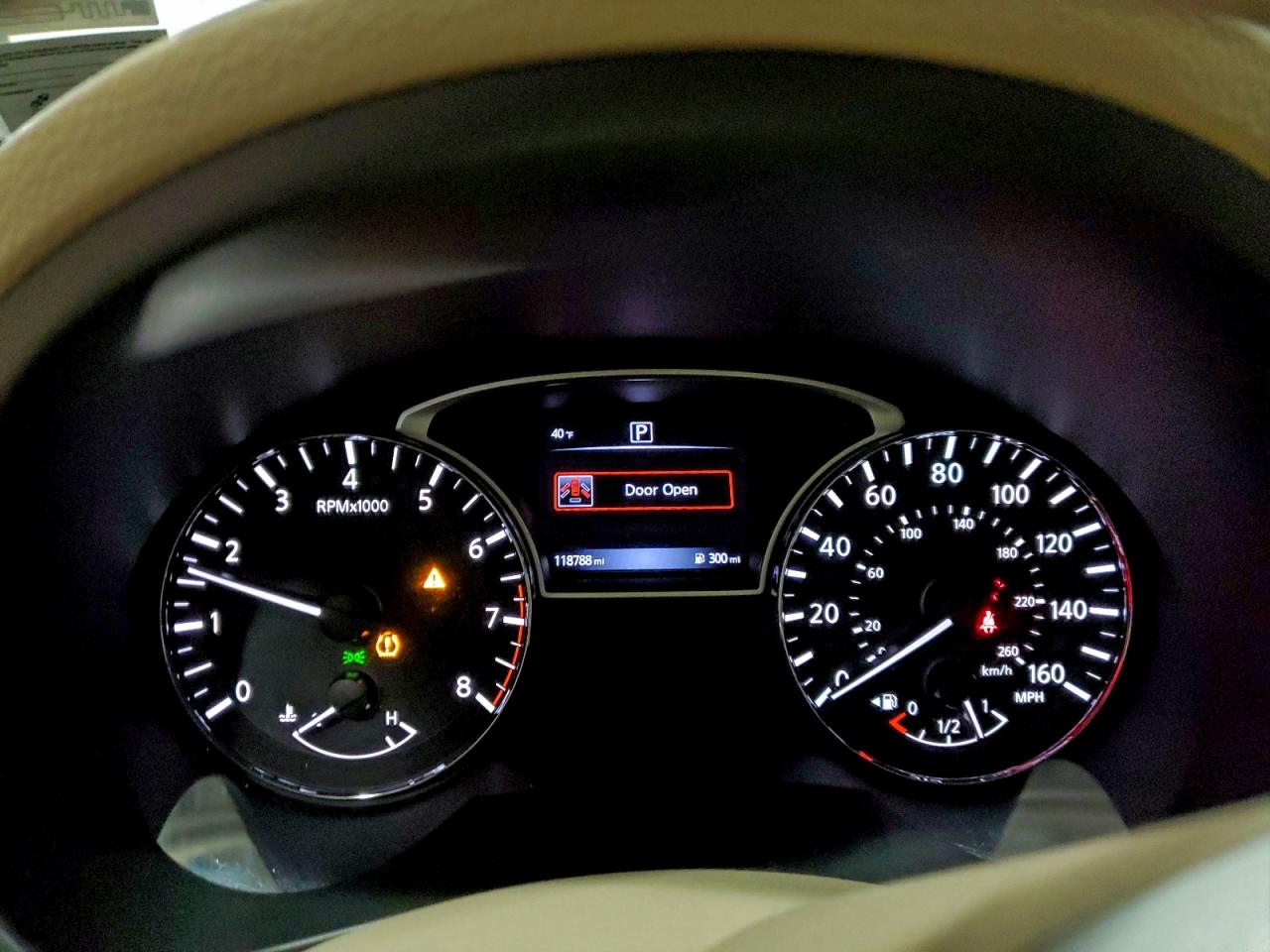 Nissan Altima 2.5 Image 11