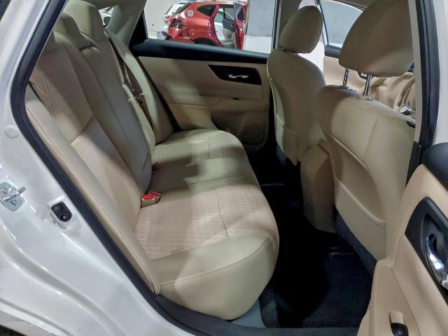 Nissan Altima 2.5 Image 4