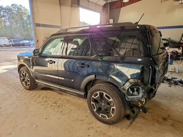Ford Bronco Outer Banks Image 13