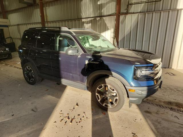 Ford Bronco Outer Banks Image 2
