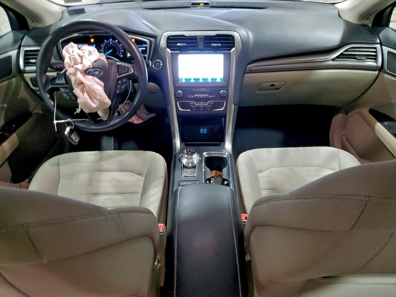 Ford Fusion Se Image 9