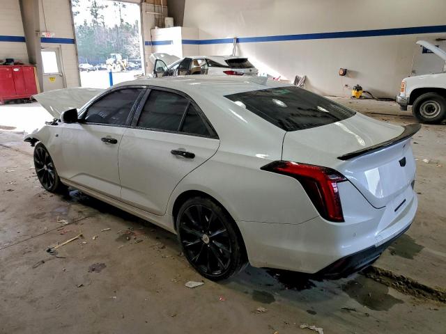 Cadillac CT4 Premium Luxury Image 2